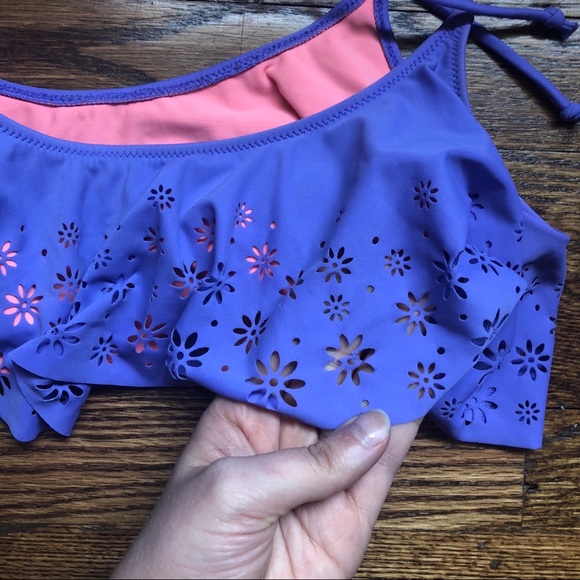 PINK Swim Top! 🦄 - Picture 3 of 5